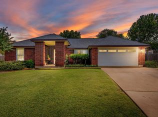 906 Garden Meadow Dr, Georgetown, TX 78628