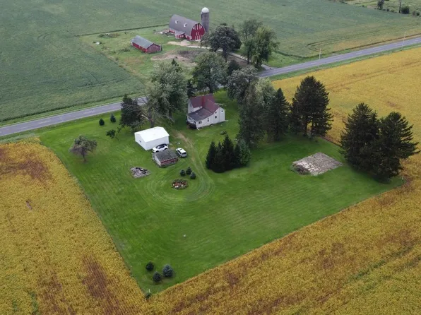W6738 Stateline Rd ROAD, Walworth, WI 53184