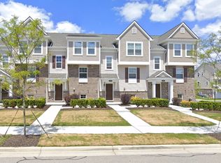 3200 Johanna Ware W, Wixom, MI 48393