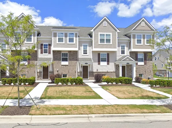3200 Johanna Ware W, Wixom, MI 48393