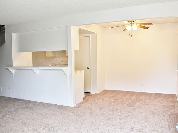 2nd image of 2627 N Yardarm Ave