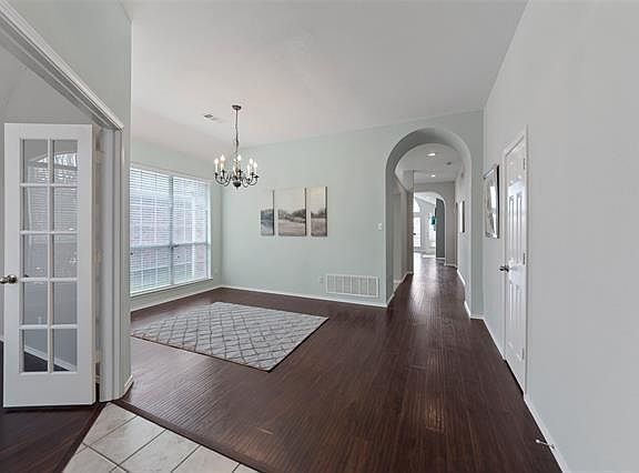 5th image of 2432 Quail Creek Dr
