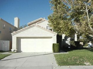 2331 W Avenue J4, Lancaster, CA 93536