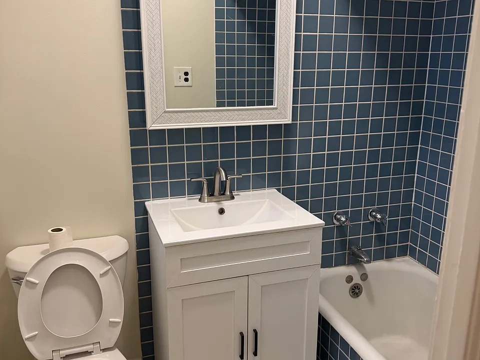 3156 W Cullom Ave #3