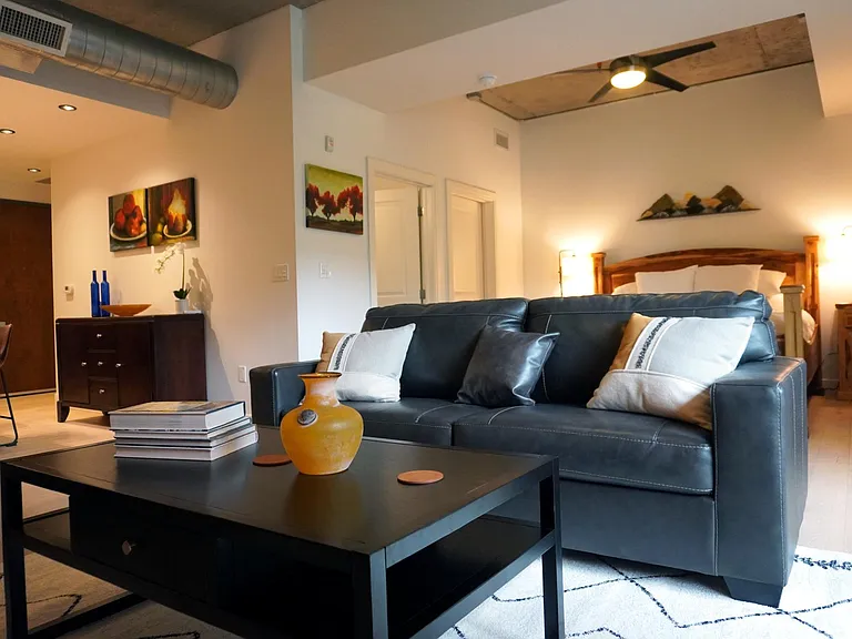 3301 Arapahoe Ave #104 — Photo 2