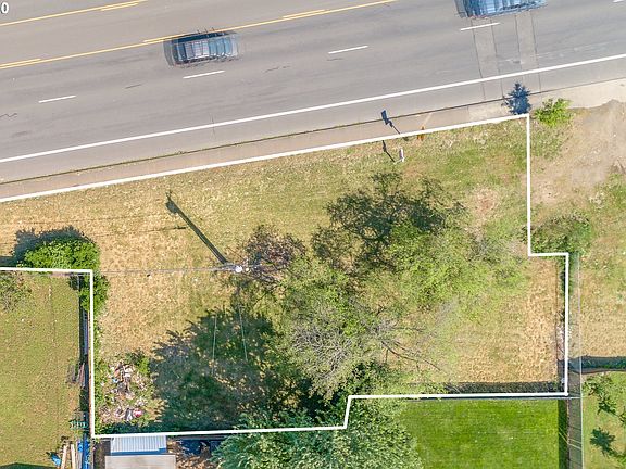 4th image of 753 SE 181st Ave