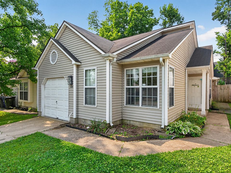 1st image of 304 Bradford Colony Dr
