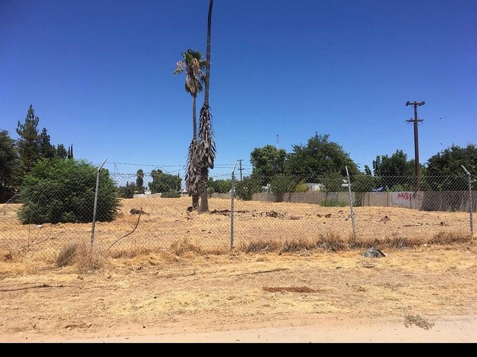 1st image of 3484 W Shields Ave