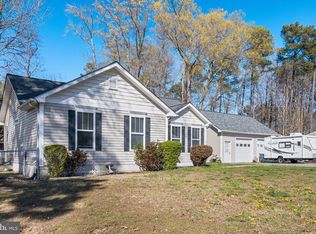 140 Greenway Dr, Colonial Beach, VA