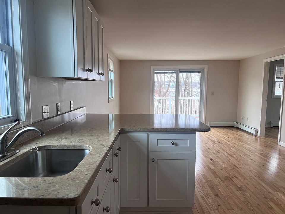 1st image of 25 Palmer St #D