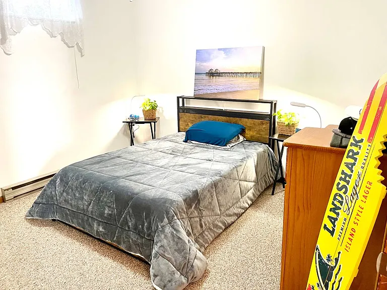 Bedroom fits Queen Set