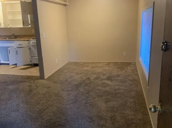 1721 1723rd Highway N 1 #99-43, Cottage Grove, OR 97424