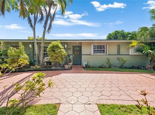 6081 SW 109th Ct, Miami, FL 33173