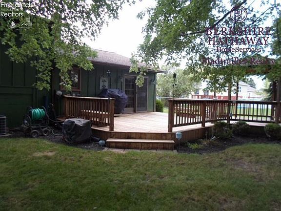 3rd image of 516 Birchwood Dr