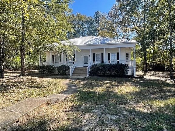 2nd image of 18398 Pine Ridge Dr