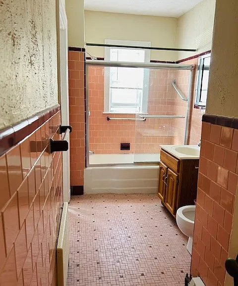 73 Dana St #A — Photo 8