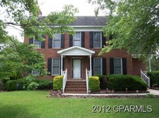 200 Oak Branches Cl, Winterville, NC 28590