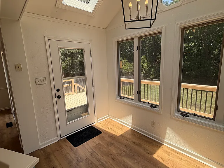 337 E Millbrook Rd — Photo 25