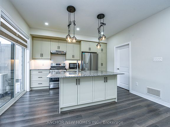 4th image of 10 Birmingham Dr #23