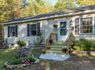 10 Moose Crossing Rd, Effingham, NH 03882