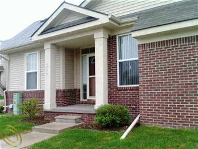 1st image of 1373 Parkcrest Dr #65