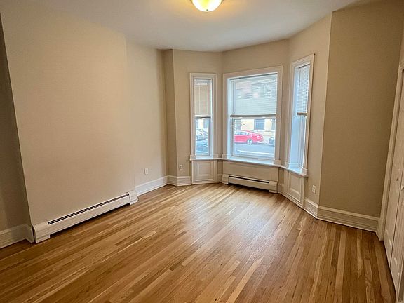 3rd image of 55 Bright St APT 1