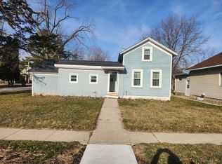 317 S Ellsworth St, Houston, MN 55943
