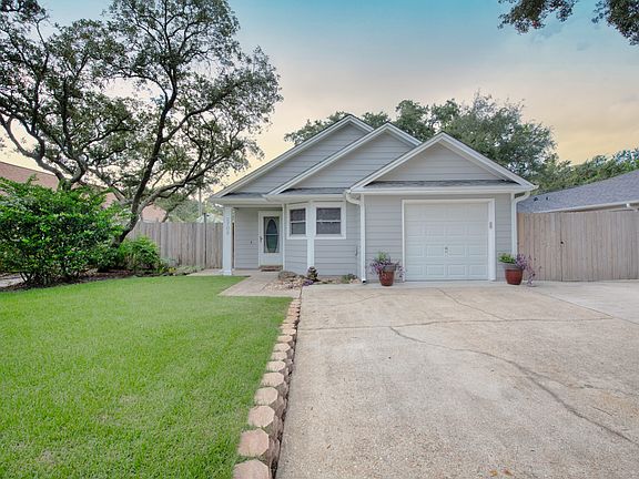 2nd image of 2705 Sunrunner Ln