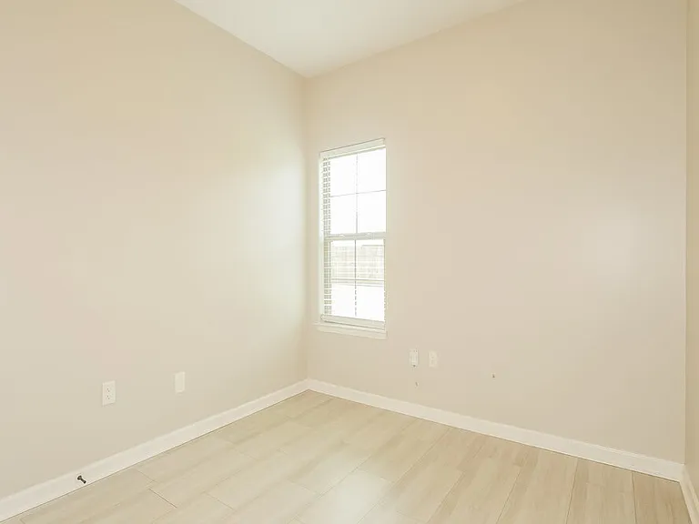 140 Hidden Meadows Ln — Photo 11