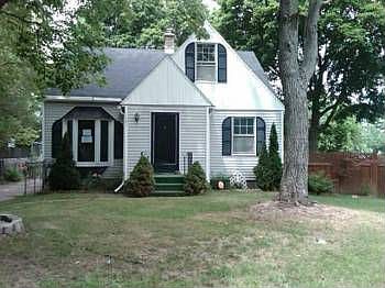 1st image of 141 Garland St SE