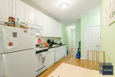 Rented by Bond New York