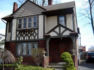 4313 Chester Dr, Youngstown, OH