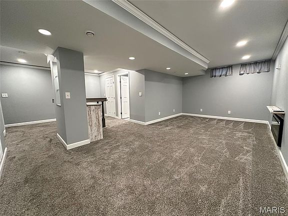 4th image of 7139 Basswood Dr
