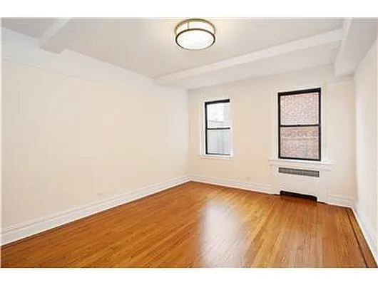 Rented by Douglas Elliman | media 16