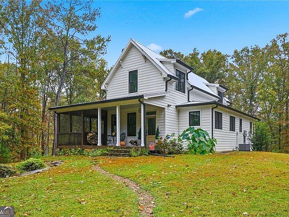 2nd image of 2197 Damascus Rd