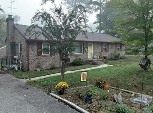 11200 Woodthrush Ct, Midlothian, VA 23112