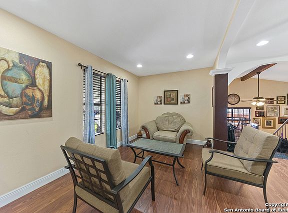 3rd image of 326 Placid Dr
