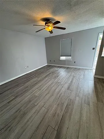 1 bed, 1.0 bath, 600 sqft, $960 — Photo 4