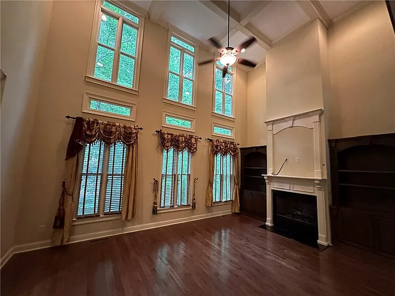 510 Lake Medlock Dr — Photo 24