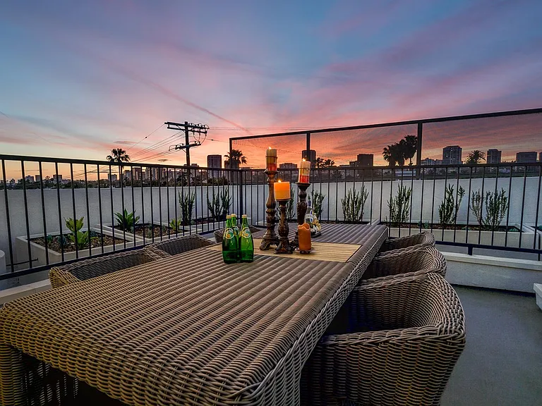 10269 Santa Monica Blvd #403 — Photo 13