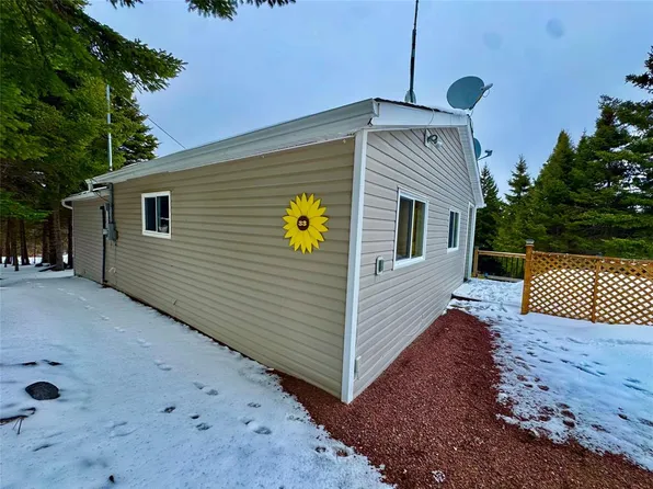 33 Burnt Arm Road, Laurenceton, NL A0G2Z0