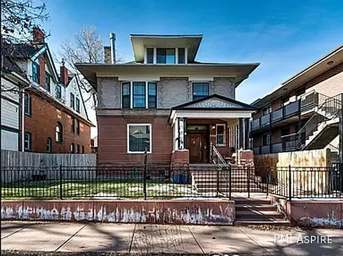 1331 Columbine St Photo 1