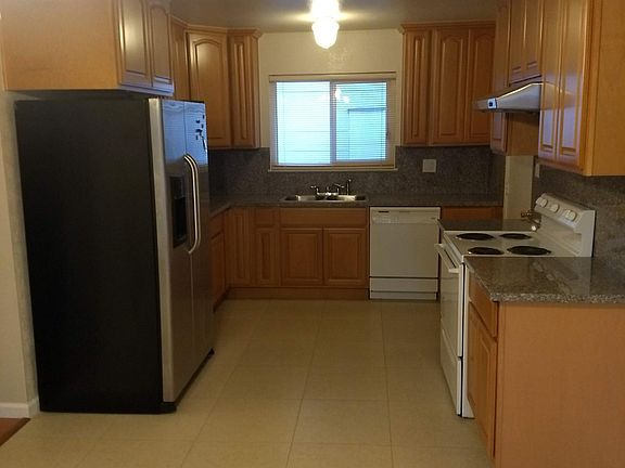 3rd image of 2944 Postwood Dr