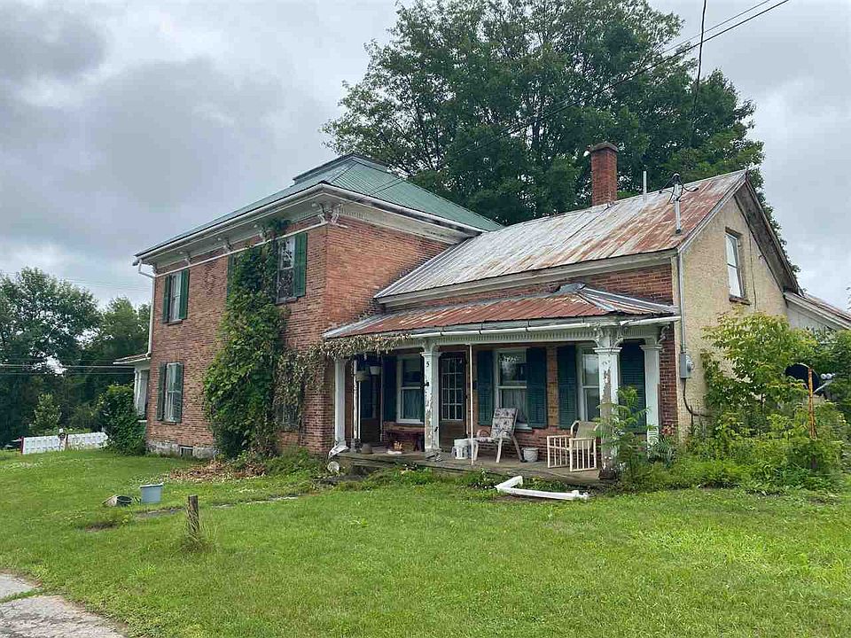 2nd image of 5 Lincoln Dr