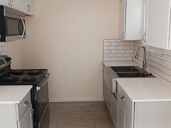 4th image of 12650 Parma Dr APT 3