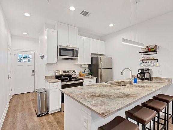 5th image of 5262 Ella Blvd Unit 306A