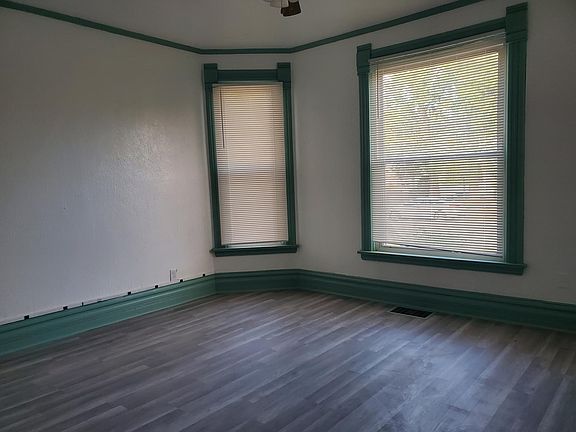 5th image of 128 N Longwood St