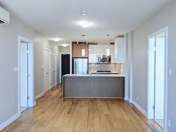 4th image of 6971 Elmbridge Way #1109