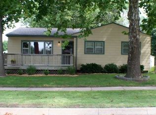 1744 N Westridge Dr, Wichita, KS 67203