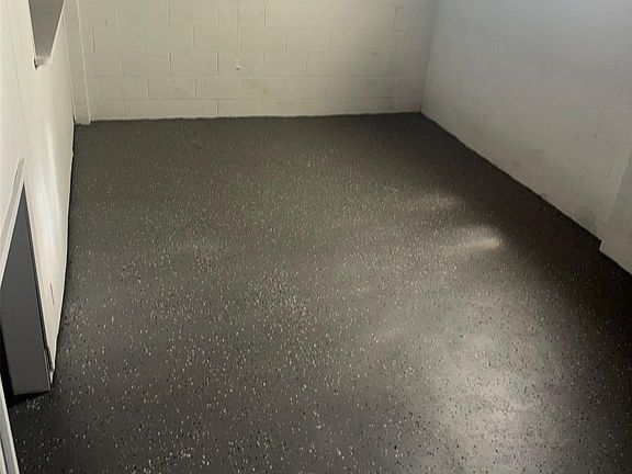 5th image of 14157 Birwood St